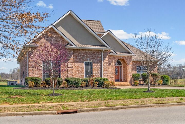 Property Photo:  2597 Stone Manor Way  TN 37043 