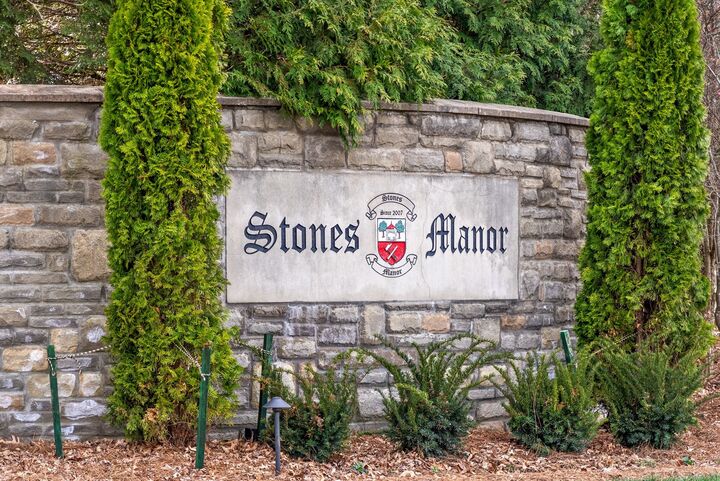 Property Photo: 2597 Stone Manor Way TN 37043