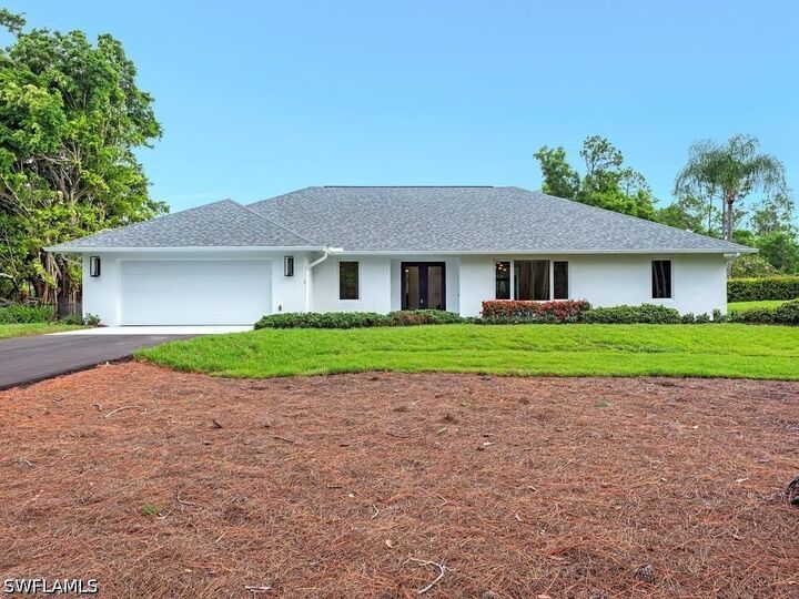 Property Photo:  5520 Cynthia Lane  FL 34112 