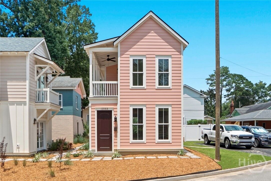 Property Photo:  1314 E 38th Street A  GA 31404 