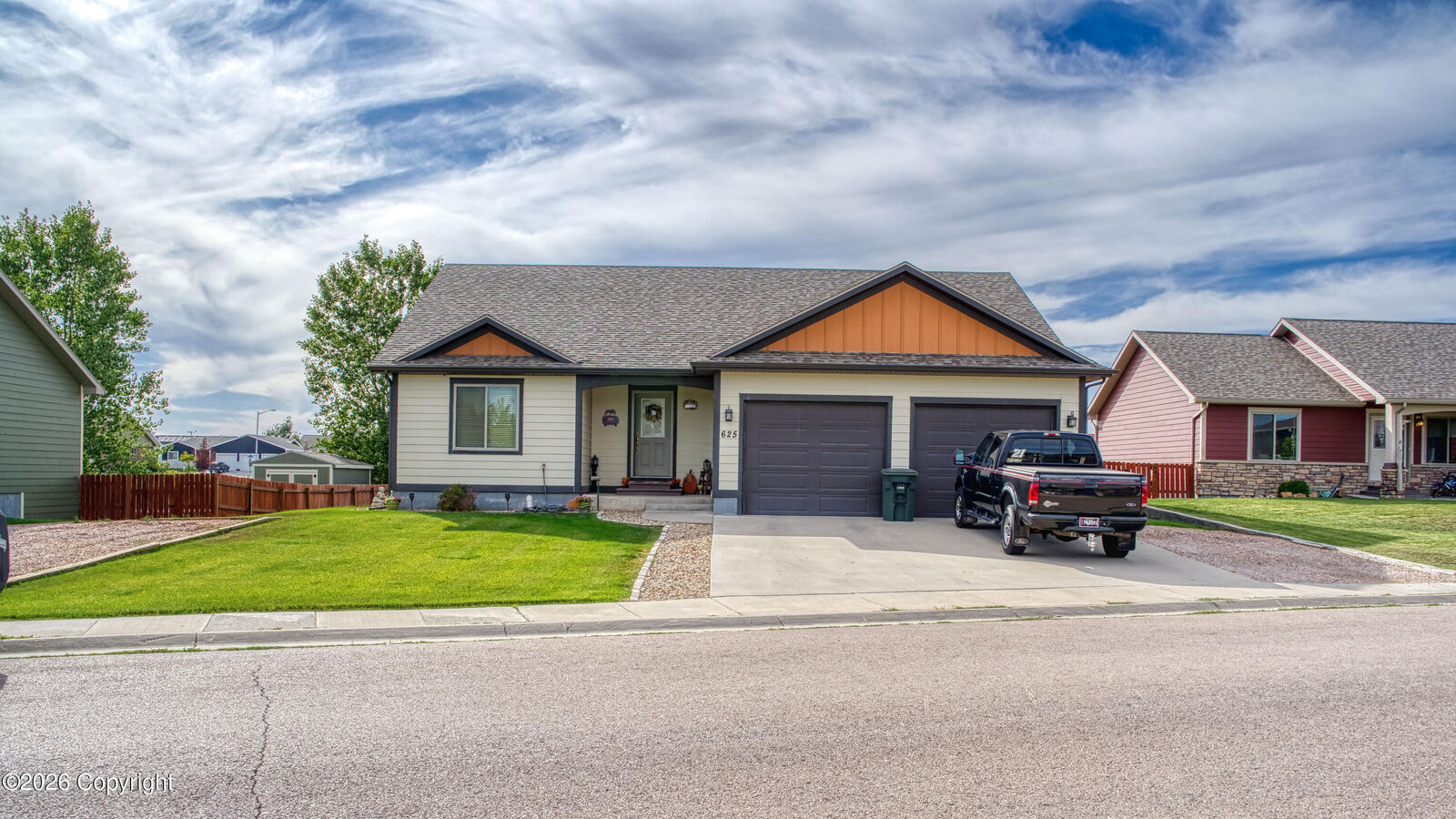 Property Photo: 625 Arcadia - WY 82716