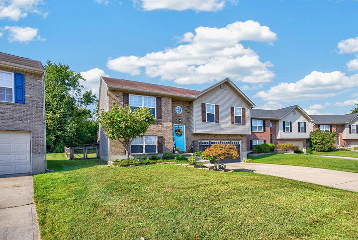 Property Photo:  2585 Ivan Court  KY 41048 
