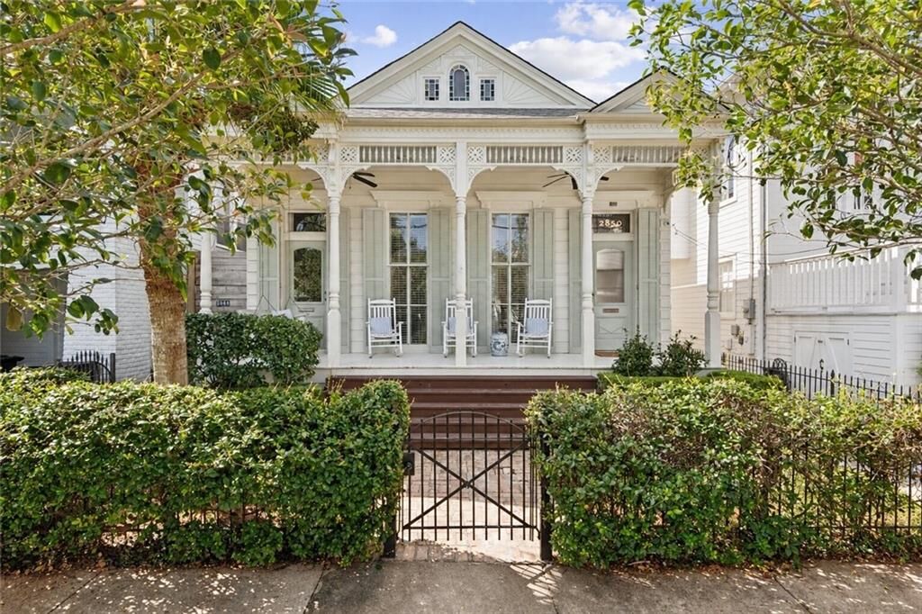 Property Photo: 2850 Grand Route Saint John Street LA 70119