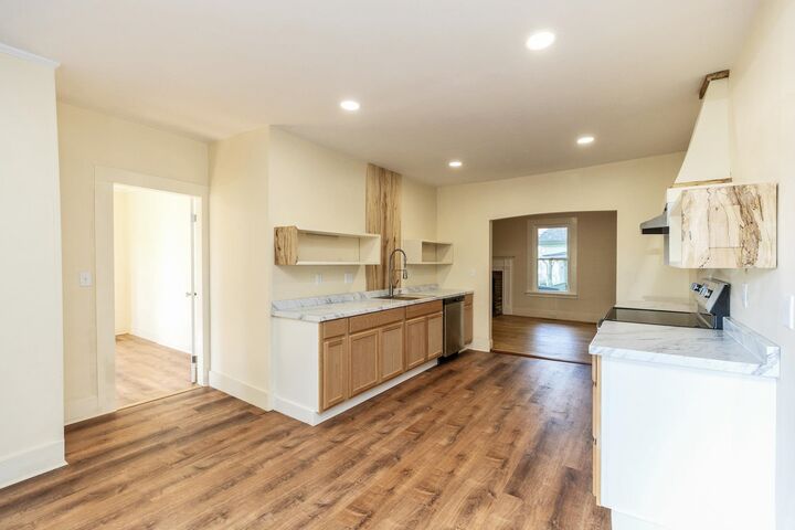 Property Photo:  15 Union Street  NH 03458 