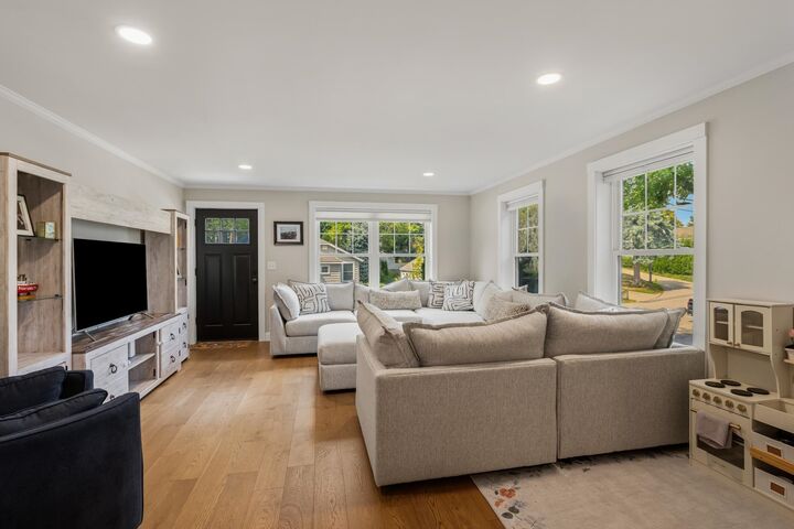 Property Photo:  79 Thornton Street  NH 03801 