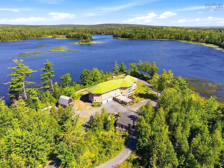 Property Photo: 132 Keddy Road NS B0N 1X0