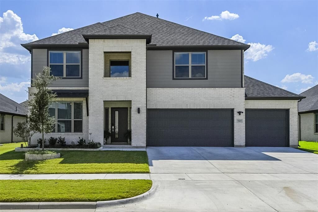 Property Photo:  540 Moonrise Street  TX 75165 