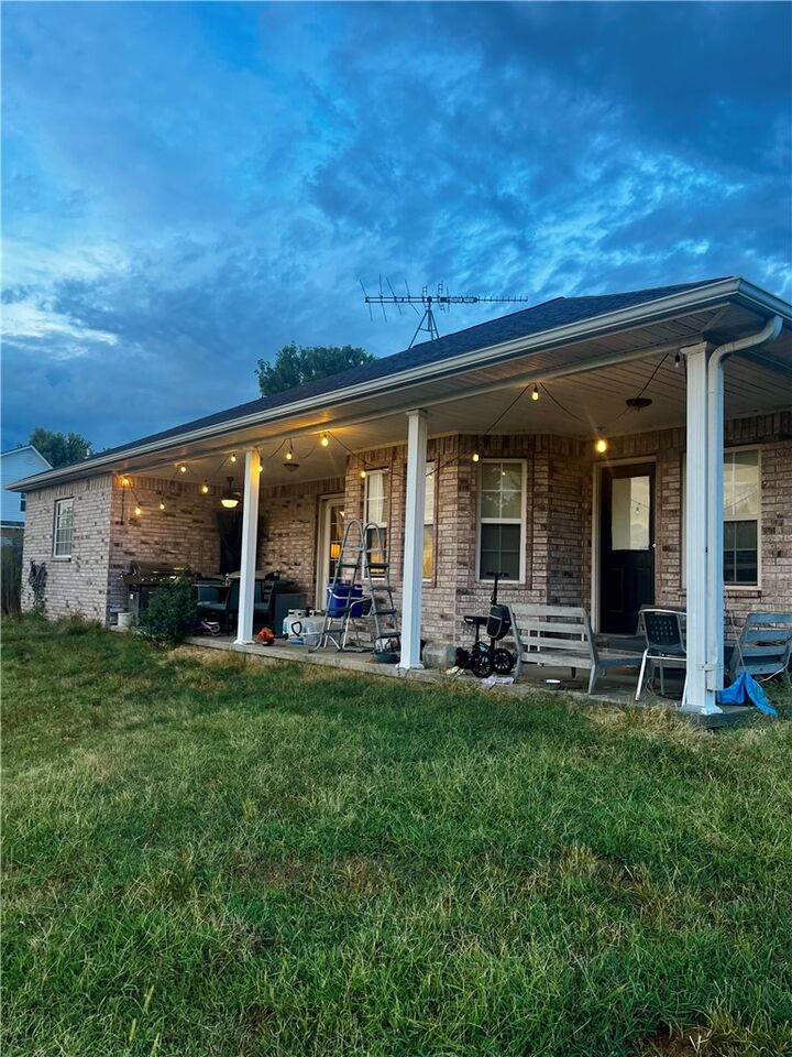 Property Photo: 8425 Glory Drive AR 72713