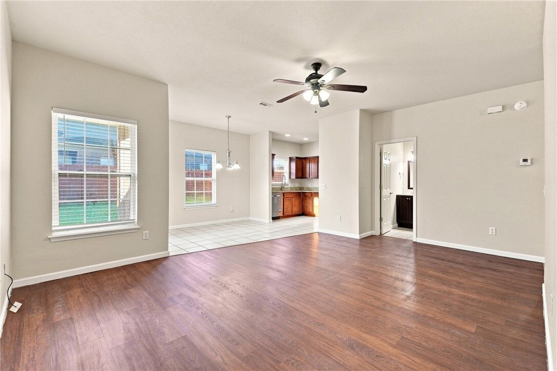 Property Photo: 3207 SW Deerfield Boulevard 2 AR 72712
