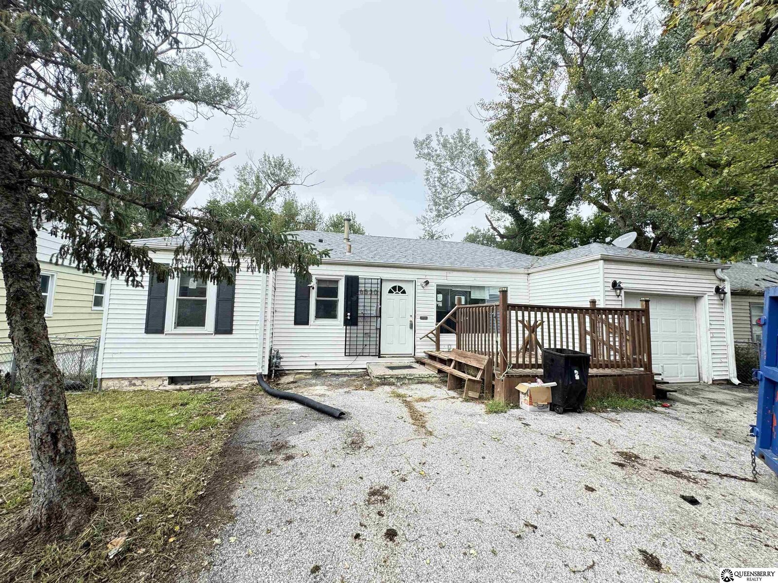 Property Photo:  6530 N 35th Street  NE 68112 
