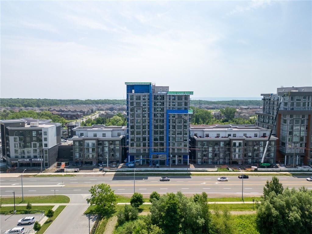 Property Photo:  470 Dundas Street E 413  ON L8B 2A6 