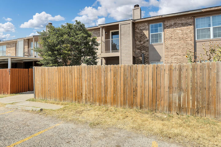 Property Photo: 4700 Boulder Ave 704 TX 79707