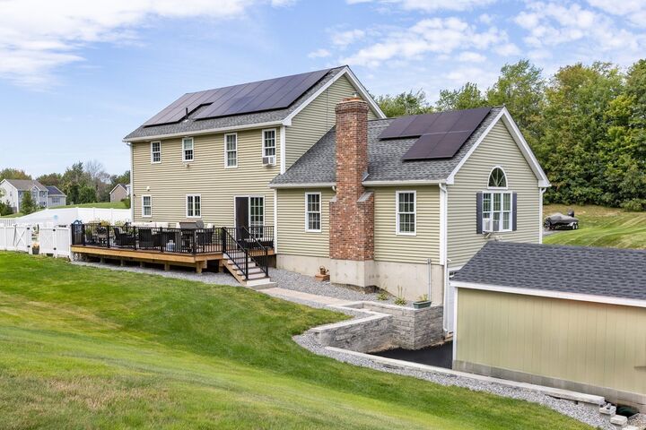 Property Photo:  22 Clealand Circle  MA 01543 