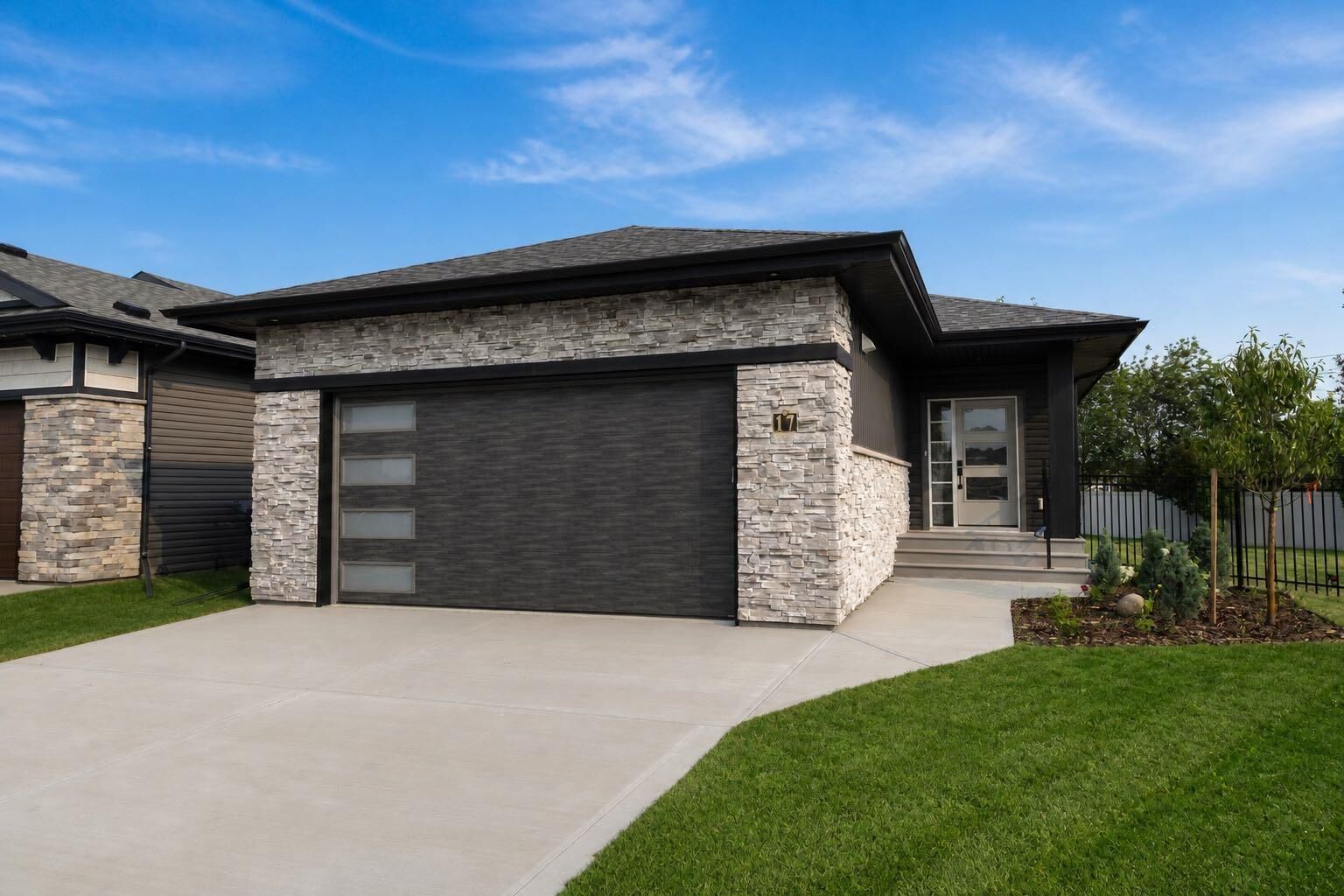 Property Photo:  17 Tindale Place  AB T4P 0T8 