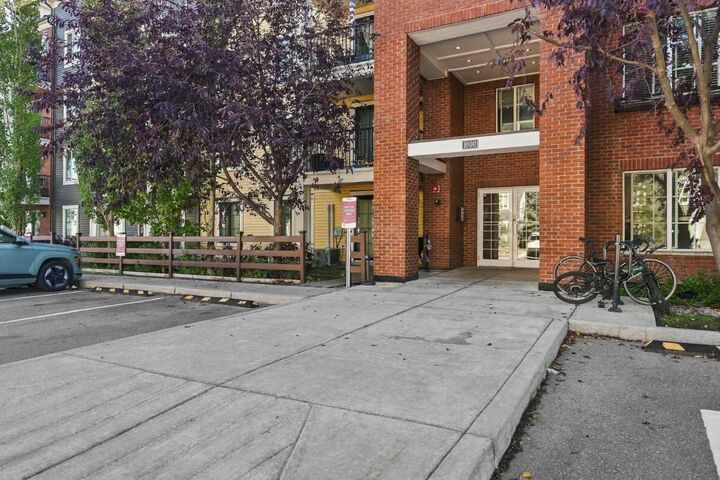 Property Photo:  755 Copperpond Boulevard SE 1306  AB T2Z 4R2 