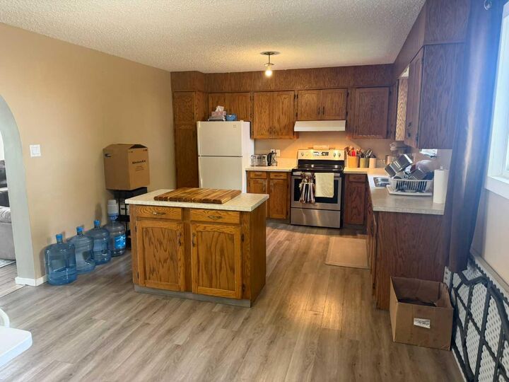 Property Photo: 4530 54 Avenue AB T0H 1W0