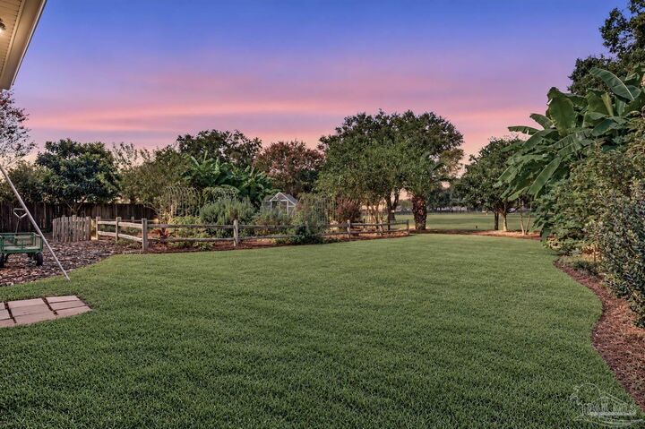 Property Photo:  6073 W Cambridge Way  FL 32571 