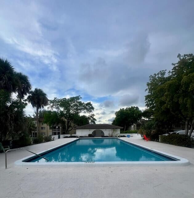 Property Photo:  2700 Riverside Drive 103  FL 33065 