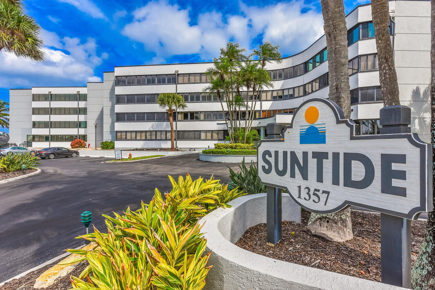 Property Photo:  1357 NE Ocean Boulevard 317  FL 34996 