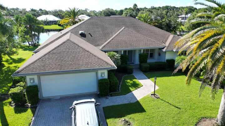 Property Photo:  2263 SW Danforth Circle  FL 34990 