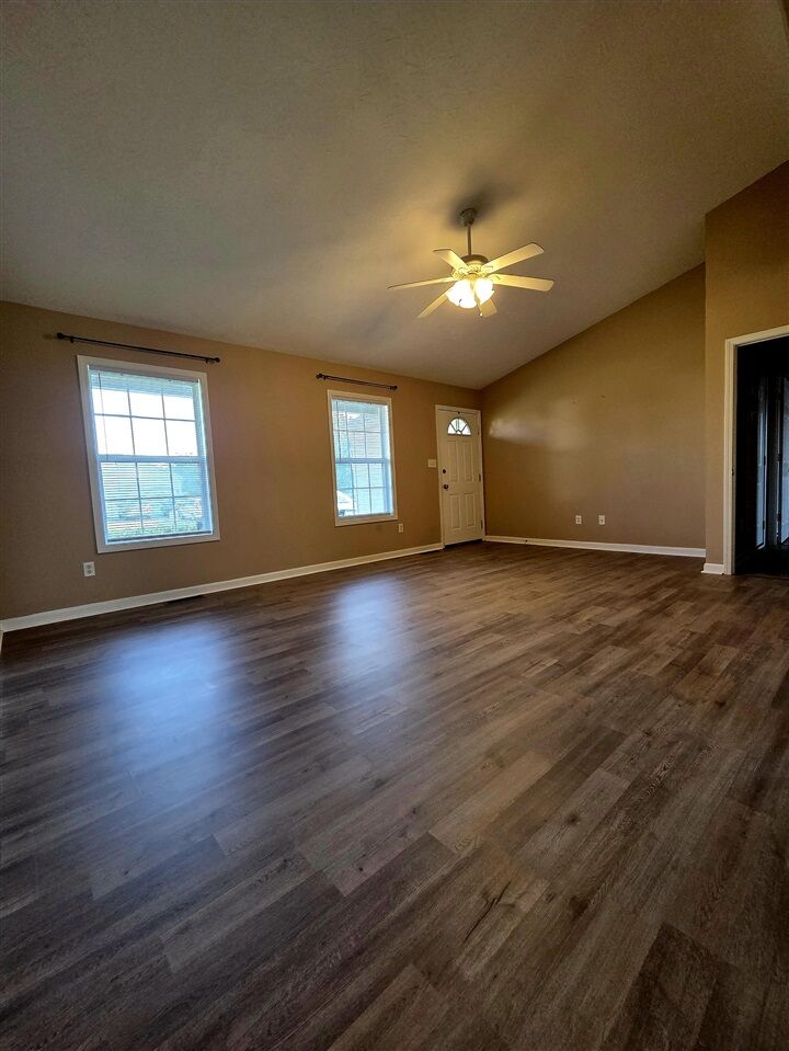 Property Photo: 1209 Huron Way KY 42101