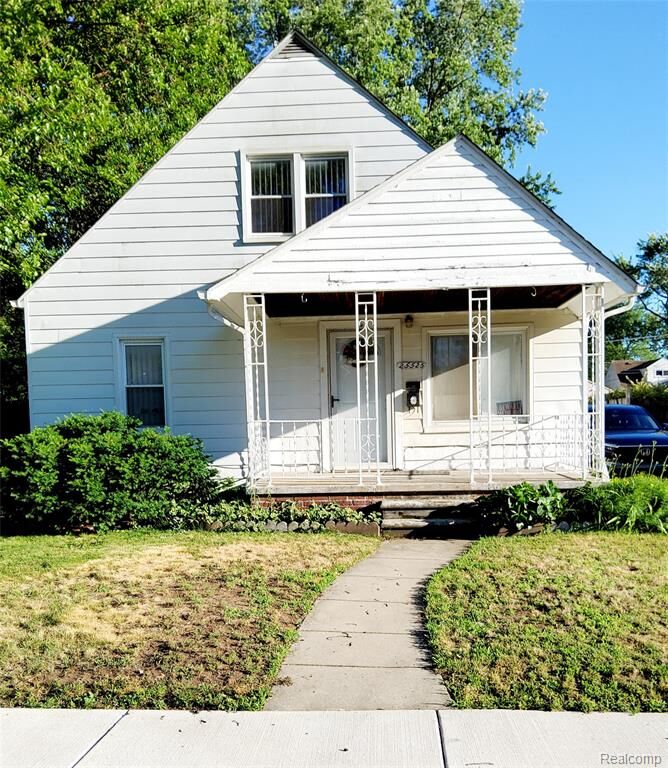 Property Photo:  25525 Powers Avenue  MI 48125 