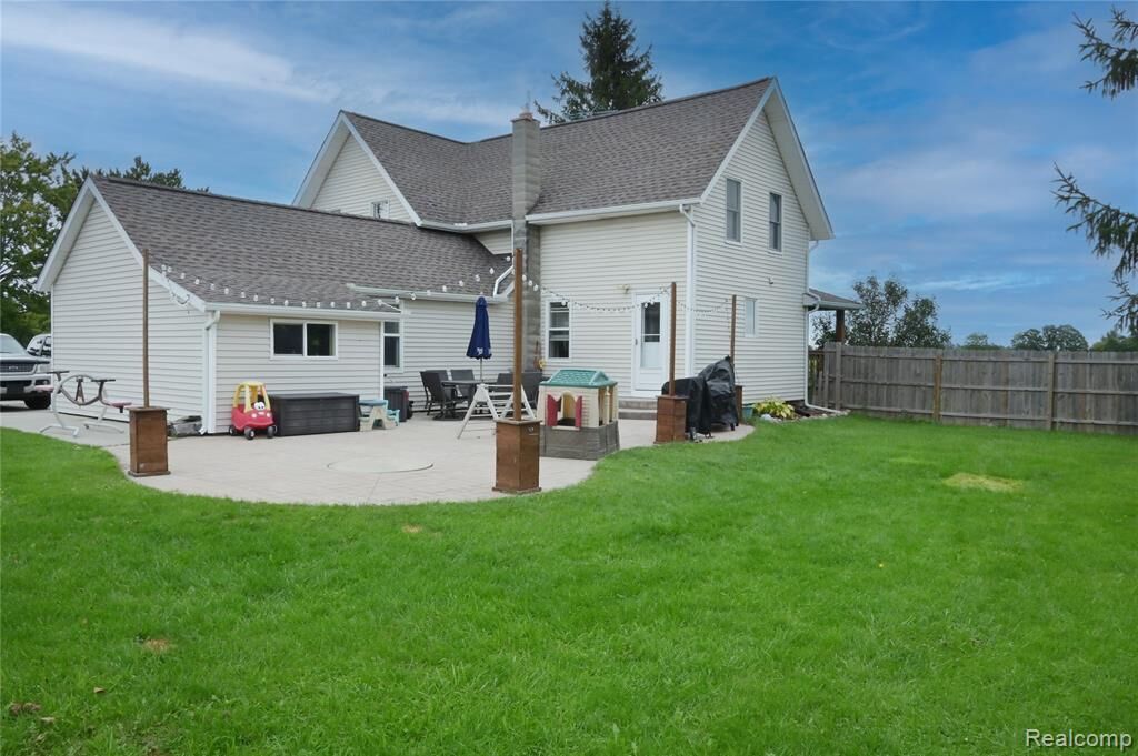 Property Photo:  6950 Todd Road  MI 48422 