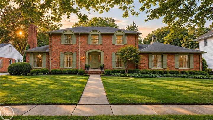 Property Photo: 174 S Wilson Boulevard MI 48043