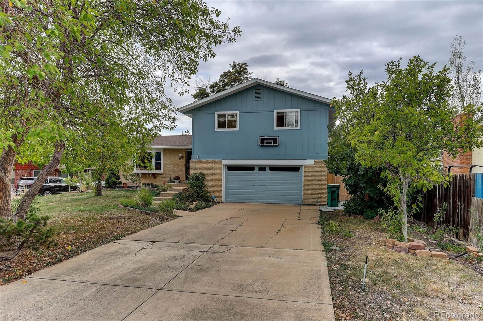 Property Photo: 10546 W Evans Avenue CO 80227