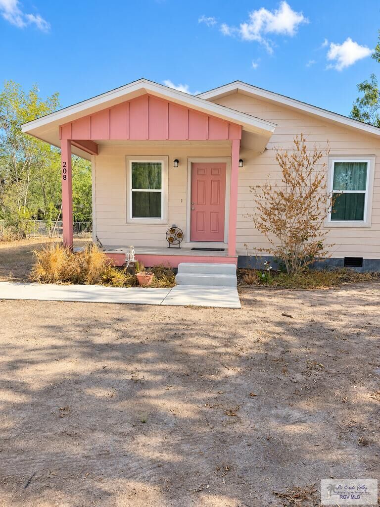Property Photo:  208 Western Blvd.  TX 78520 