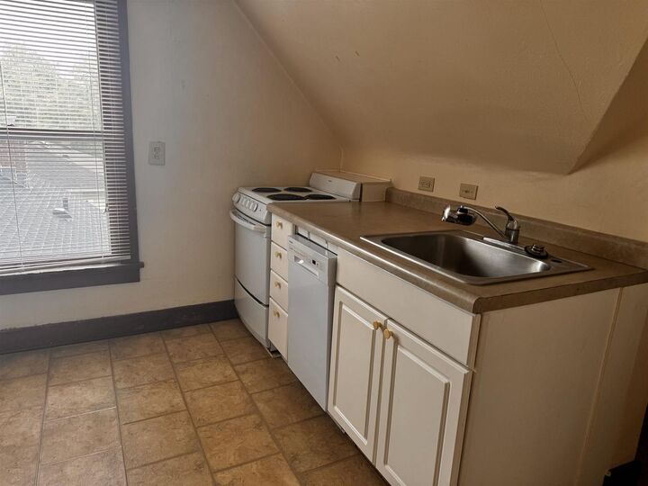 Property Photo: 1013 Colby Street WI 53715