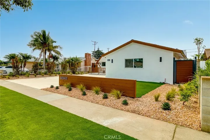 Property Photo: 10342 Mast CA 92683