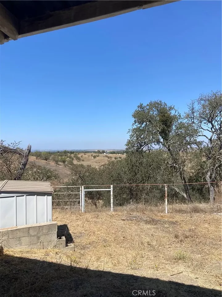 Property Photo:  5450 Almond  CA 93465 