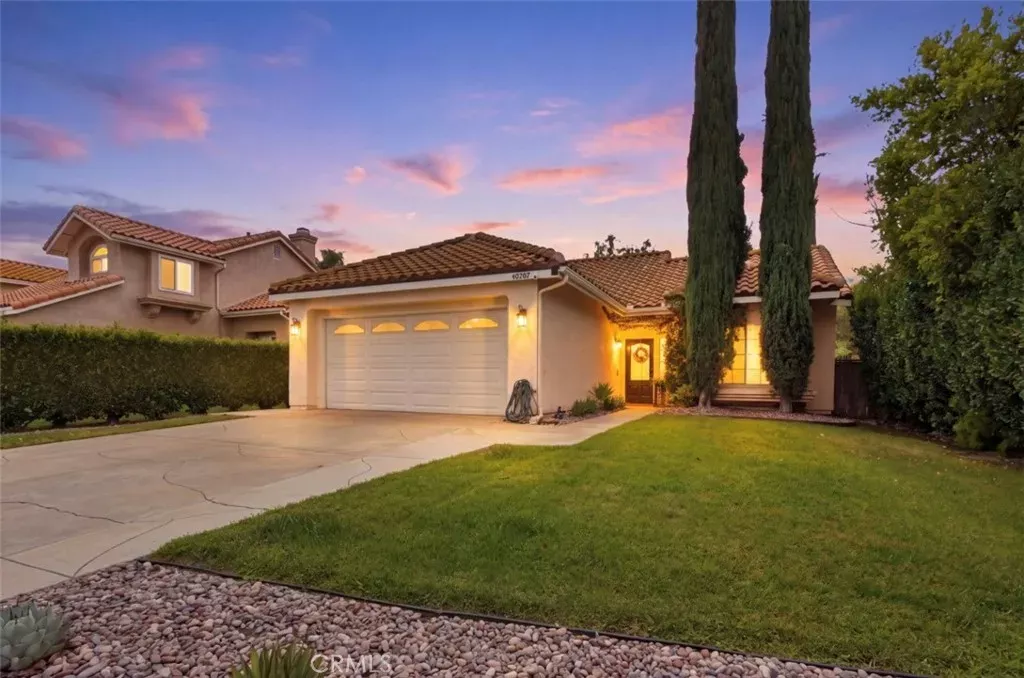 Property Photo:  40207 Mimulus  CA 92591 