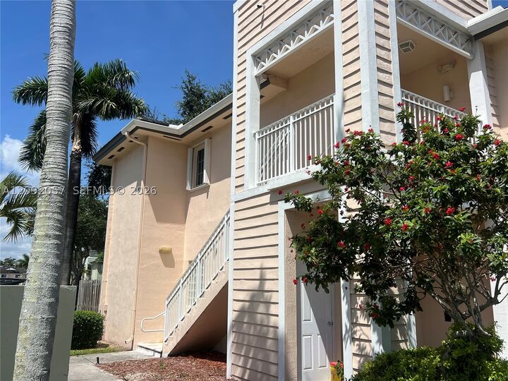 Property Photo: 372 NE 26th Pl 201 FL 33033