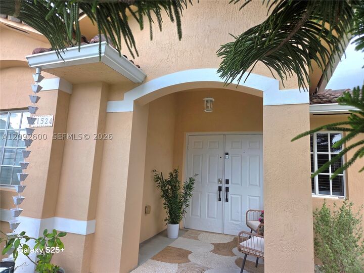 Property Photo:  21524 SW 89th Path  FL 33189 