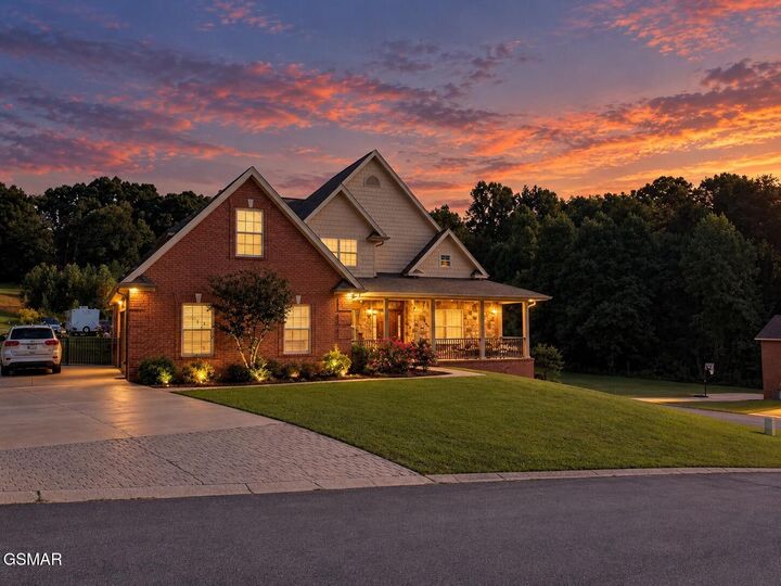 Property Photo: 1452 Landmark Boulevard TN 37862