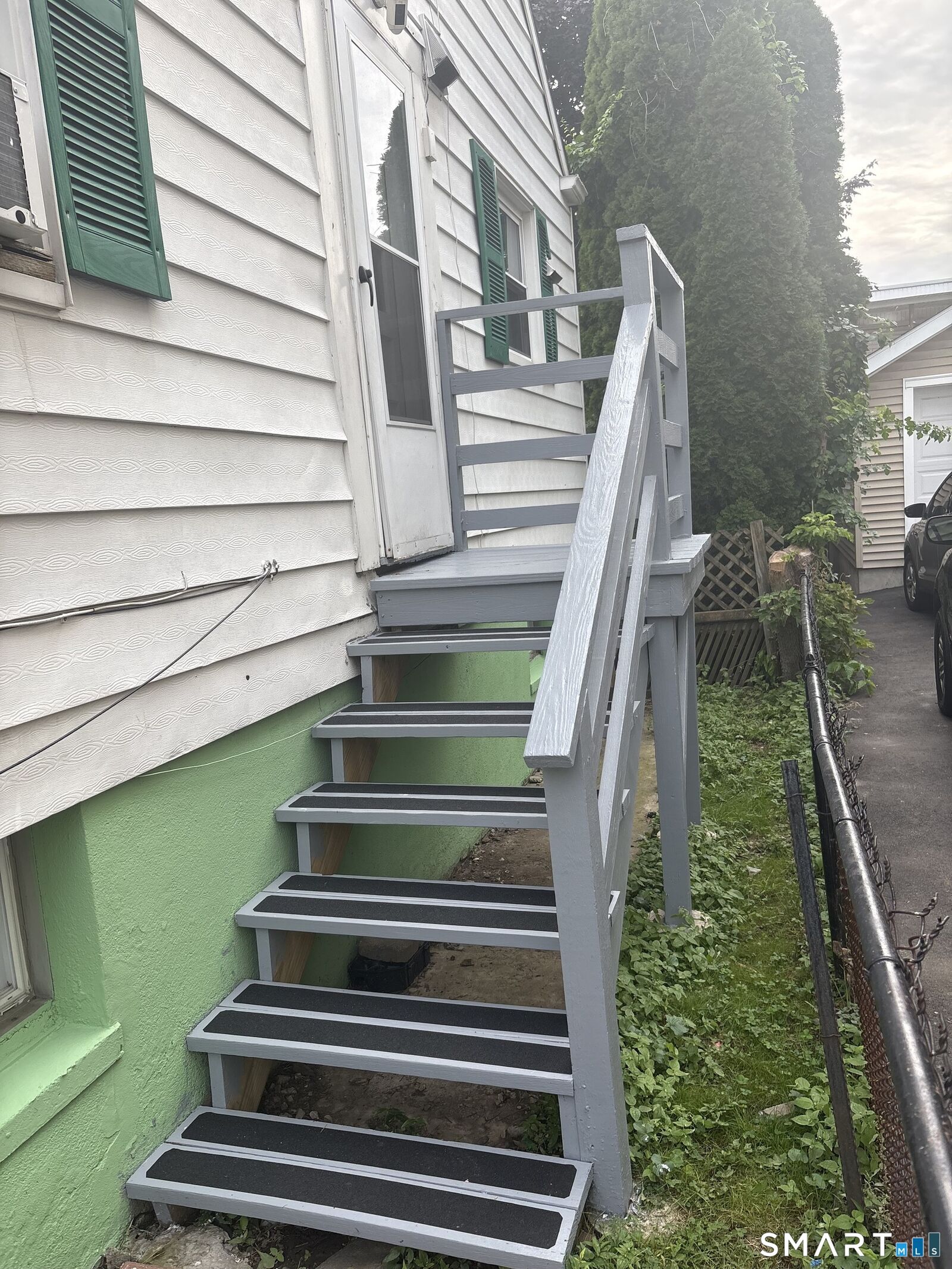 Property Photo:  19 Wardwell Street  CT 06902 