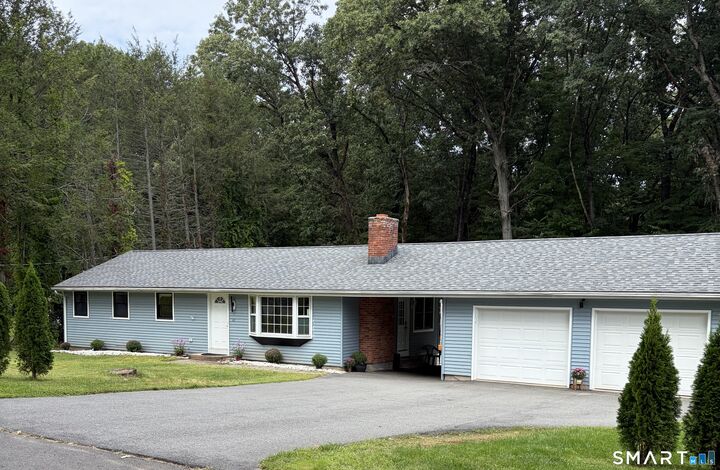 Property Photo:  41 Oak Hill Road  CT 06067 