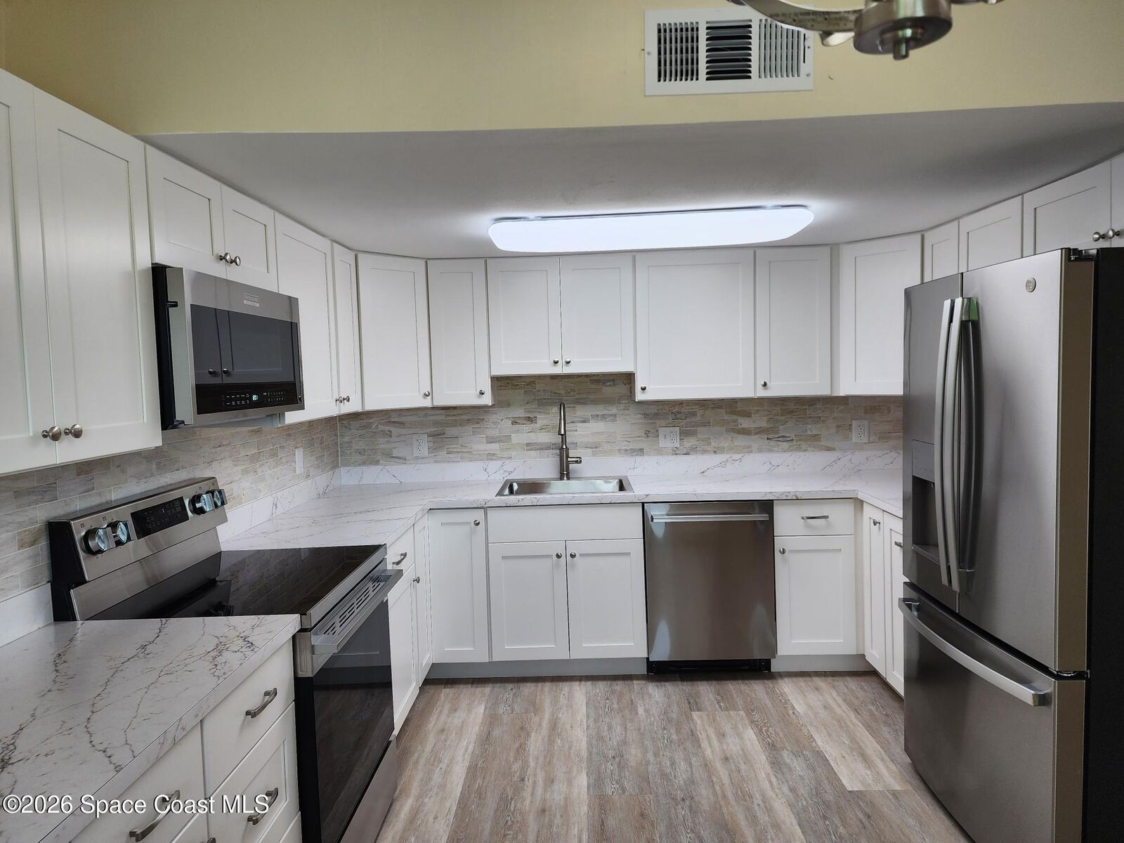 Property Photo: 5801 N Atlantic Avenue FL 32920
