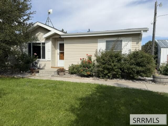 Property Photo:  252 N 150 W  ID 83221 