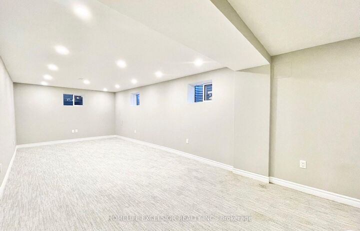 Property Photo:  34 Midcroft Drive Basement  ON M1S 1X2 