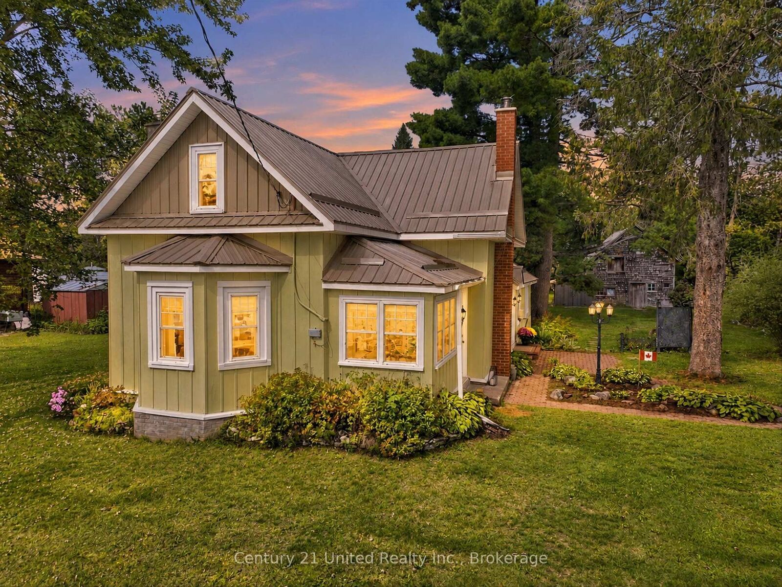 Property Photo:  164 Hillside Drive  ON K0M 1C0 