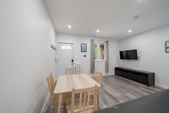 Property Photo:  50 Brownville Avenue Main  ON M6N 4L3 