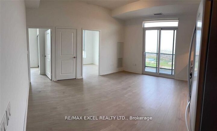 Property Photo:  8 Nahani Way Lph01  ON L4Z 0C6 