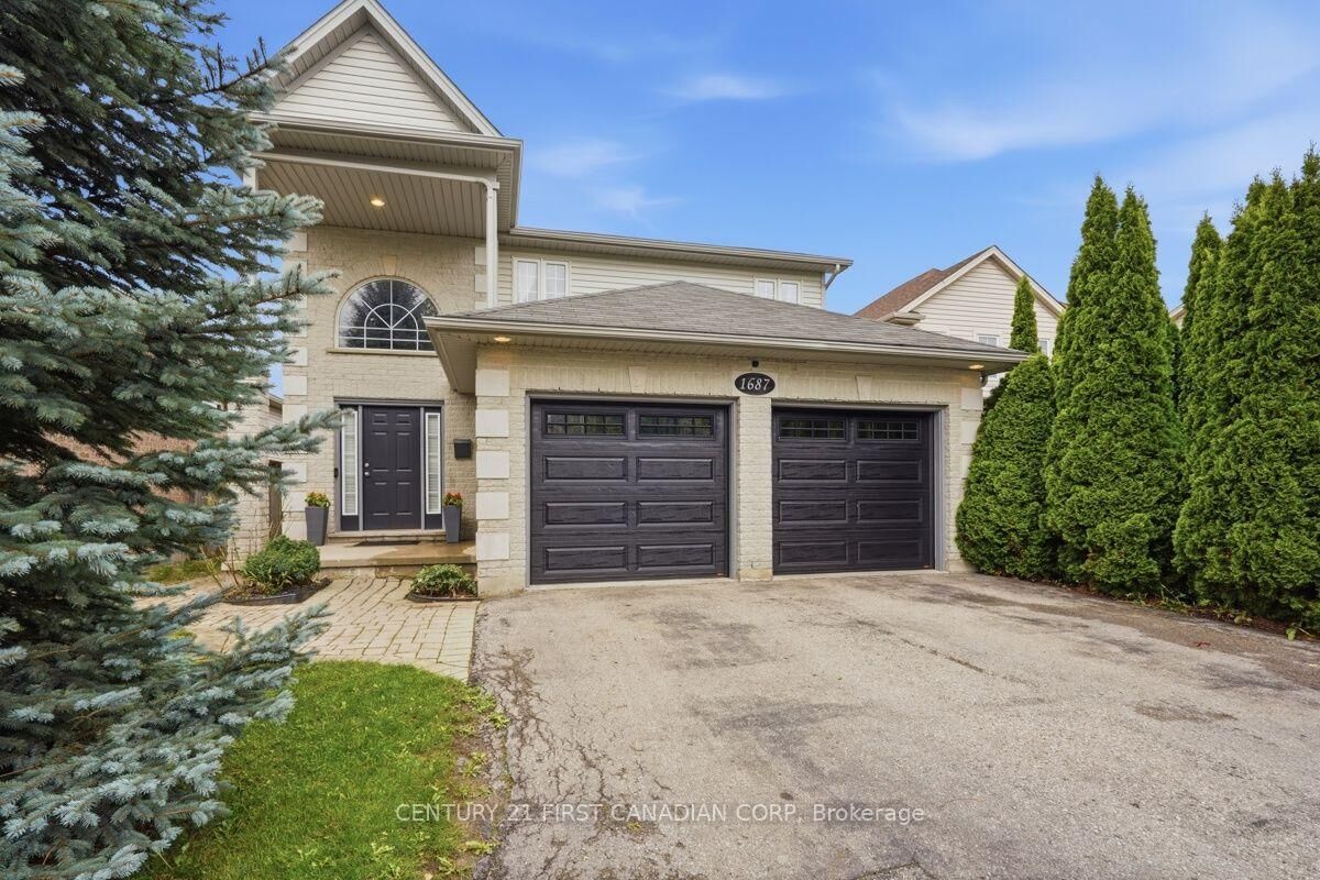 Property Photo: 1687 Coronation Drive ON N6G 5N7