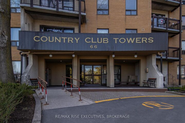 Property Photo: 66 Greenview Drive 710 ON K7M 7C5