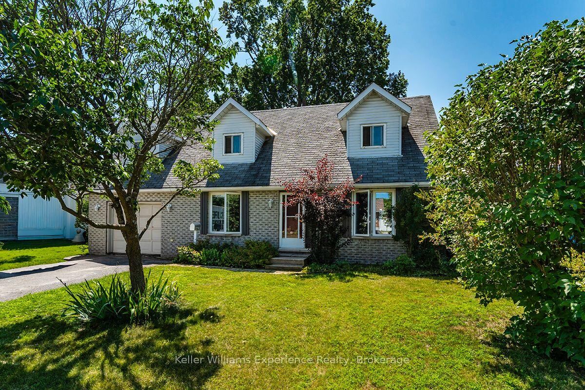Property Photo:  4 Dunlop Street  ON L9M 1J2 