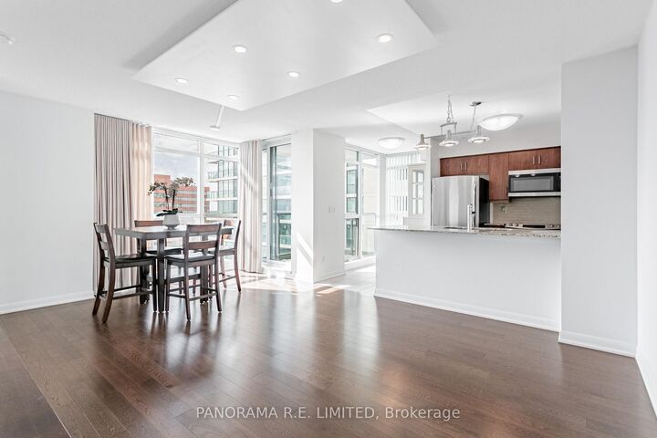 Property Photo:  205 Sherway Gardens Road 810  ON M9C 0A5 