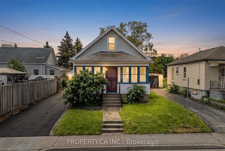 Property Photo:  5754 Spring Street  ON L2G 1R1 